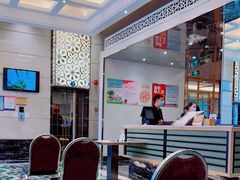 大堂-稻香酒家·34年老字号·港式粤菜(汉街店)