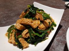 菠菜拌面筋-贯贯吉·清真餐厅(浙江中路店)