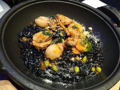 墨鱼汁海鲜烩饭-MOSSO德国餐厅·音乐酒吧(环宇荟店)