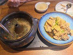 -云海肴汽锅鸡·云南小炒(天津国金汇店)