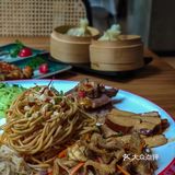 吃肉喝酒的地方我被一碗面征服了
