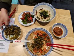 -鲁达面馆本帮风味(共康东路店)