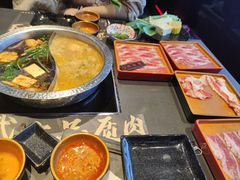 -牛武士寿喜烧·和牛火锅自助(全球首店)