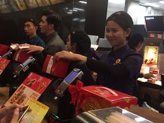 -麦当劳(宝山大厦店)