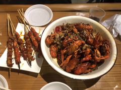 -霄汉牛三鲜湖北砂锅菜(万松园2店)