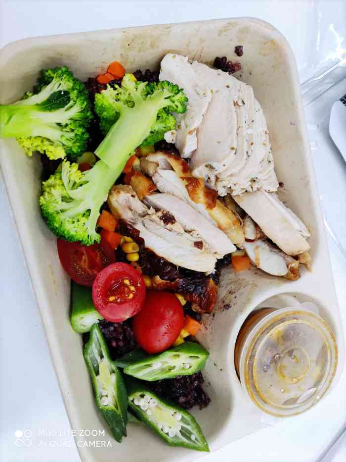 牧之三克油轻食(软景店)-"朋友单位边上的店,可以说是目前为止吃过大.