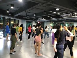 -STAR舞蹈工作室