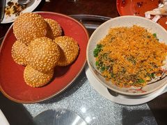 小炒皇配上海麻球-杭州西子湖四季酒店·金沙厅