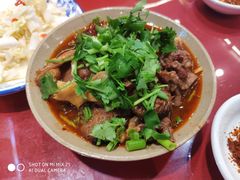 -谢老五跷脚牛肉·非遗传承店