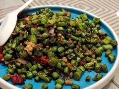 -鹅冠港式茶餐厅(来福士店)