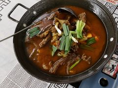 -霄汉牛三鲜湖北砂锅菜(万松园2店)