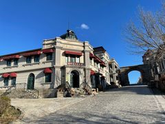 -清风小镇闯关东影视基地