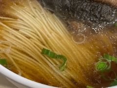-老西白点心店