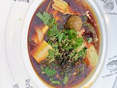 -成都你六姐·牛肉冒菜·麻辣香锅(长泰广场店)