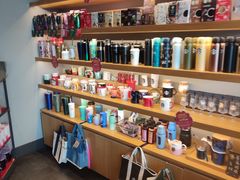 -星巴克(美丽华门市店)