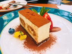 -Golden Lily河内巴黎法越料理餐厅(建国西路店)