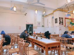 大堂-李兰英湖南面馆(护国路店)