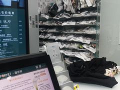 -福奈特洗衣·洗鞋·奢侈品护理(名佳花园店)