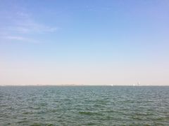 -上海滴水湖皇冠假日酒店