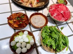 -贰回巷火锅馆(钟楼店)