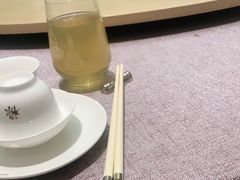 -香港百合居(LCM置汇旭辉广场店)