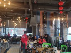 大堂-冯排骨涮烤火锅(华商国际城店)
