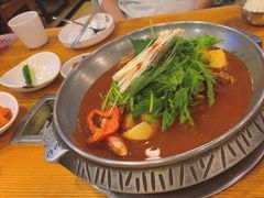 -喇喇排骨火锅·传统韩式脊骨汤(望京西园总店)