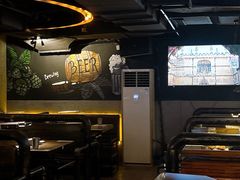 -麦凯伦烧烤·精酿超级工厂店(金桥总店)
