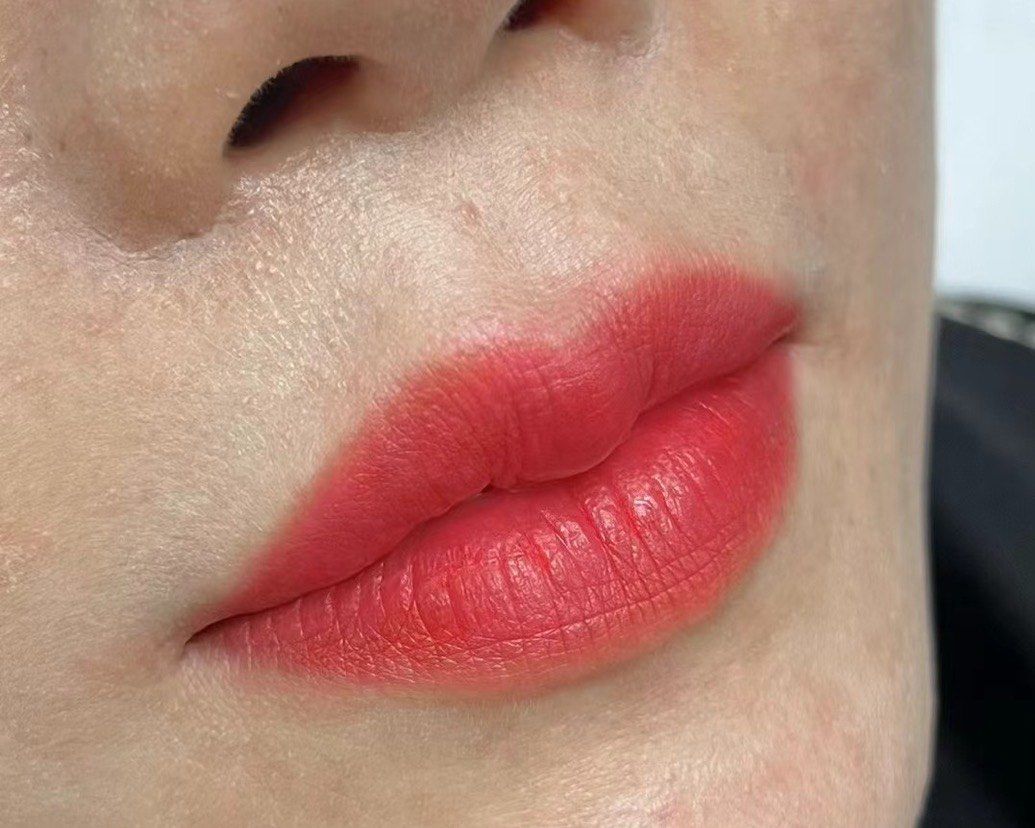 这样的漂唇后期留色是你想要的吗?