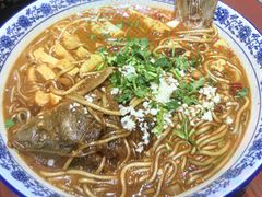 -知音酒楼(花园店)