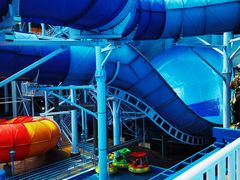 -青岛东方影都融创水世界