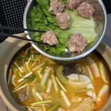 不愧是上海，韩国街上的这家糟粕醋火锅好吃😋惨了  