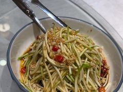 -海派美食·家宴海鲜青岛菜·石锅鲽鱼头(东方城店)