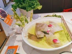 -大熊猫毛肚火锅(烟台万象汇店)