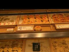 面包甜点陈列柜-泸溪河桃酥(西直门凯德店)