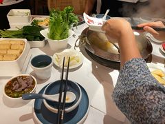 -左庭右院鲜牛肉火锅(七宝领展广场店)