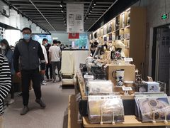 -苏宁极物(苏宁生活广场店)