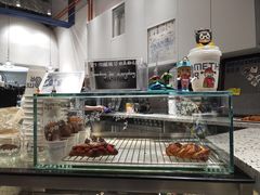 面包甜点陈列柜-Something For(中洲湾店)