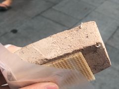 -詹爷爷乌节路街头冰淇淋