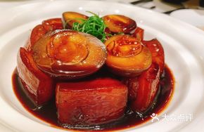 Braised Pork Belly with Free-range Eggs