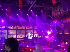 -喜鹊音乐酒馆(西街店)