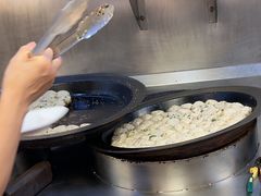 -小杨生煎(黄河路美食休闲街店)