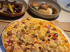 幸会饭堂荤香薄底披萨-幸薈飯堂