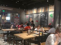 大堂-棒约翰比萨·意面(张江长泰店)