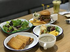 -HELLO 27 意面·沙拉·帕尼尼