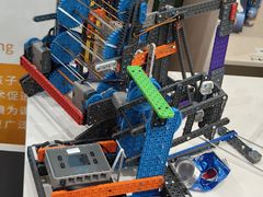 -童程童美·信息学竞赛·乐高机器人编程(长宁来福士校区)