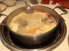 -三人行骨头王火锅(长寿店)