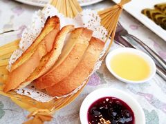 黑蜂蜜-92°C俄式厨房(中央大街店)