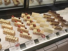 -黑草莓(重庆路店)