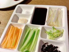 酥不腻烤鸭-小大董·烤鸭(凤凰汇店)